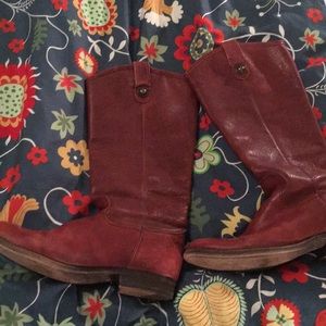 Melissa Button Frye Boots in Wine.